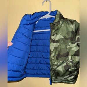 NWOT baby GAP 3-6 Months Reversible Blue Green Camo Dino Puffer Snow Jacket Coat